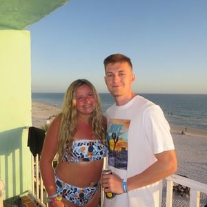 Meet your Posher, Ciera